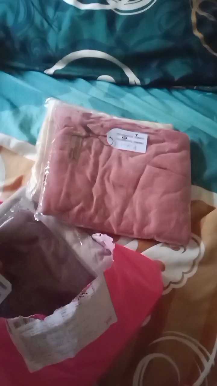 Pashmina Kaos Rayon Premium Adem Lentur - Foto ulasan pembeli