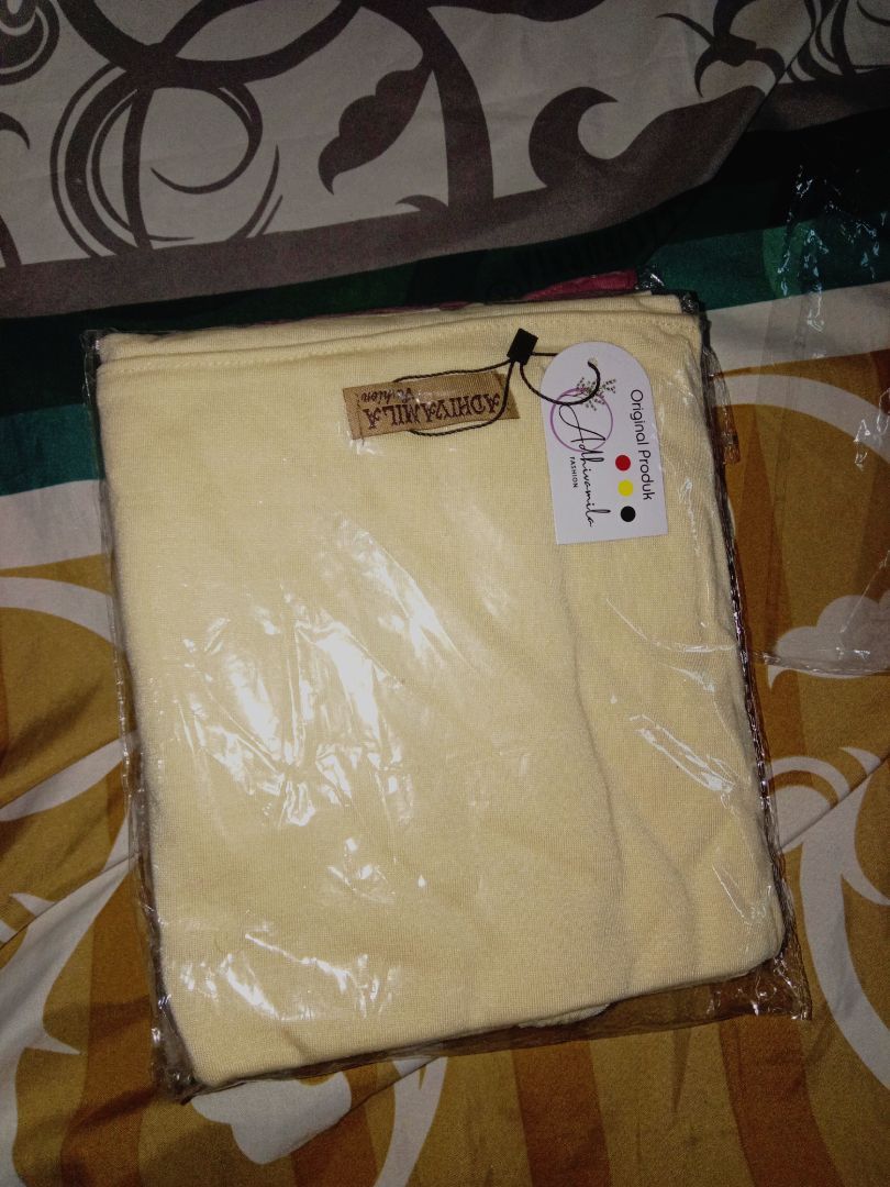 Pashmina Kaos Rayon Premium Adem Lentur - Foto ulasan pembeli
