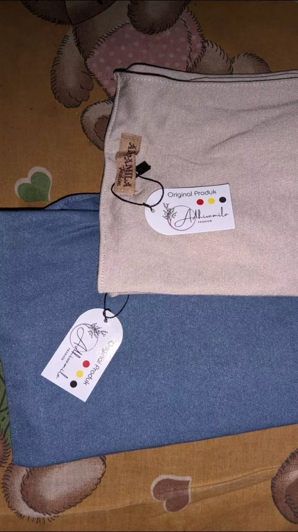 Pashmina Kaos Rayon Premium Adem Lentur - Foto ulasan pembeli