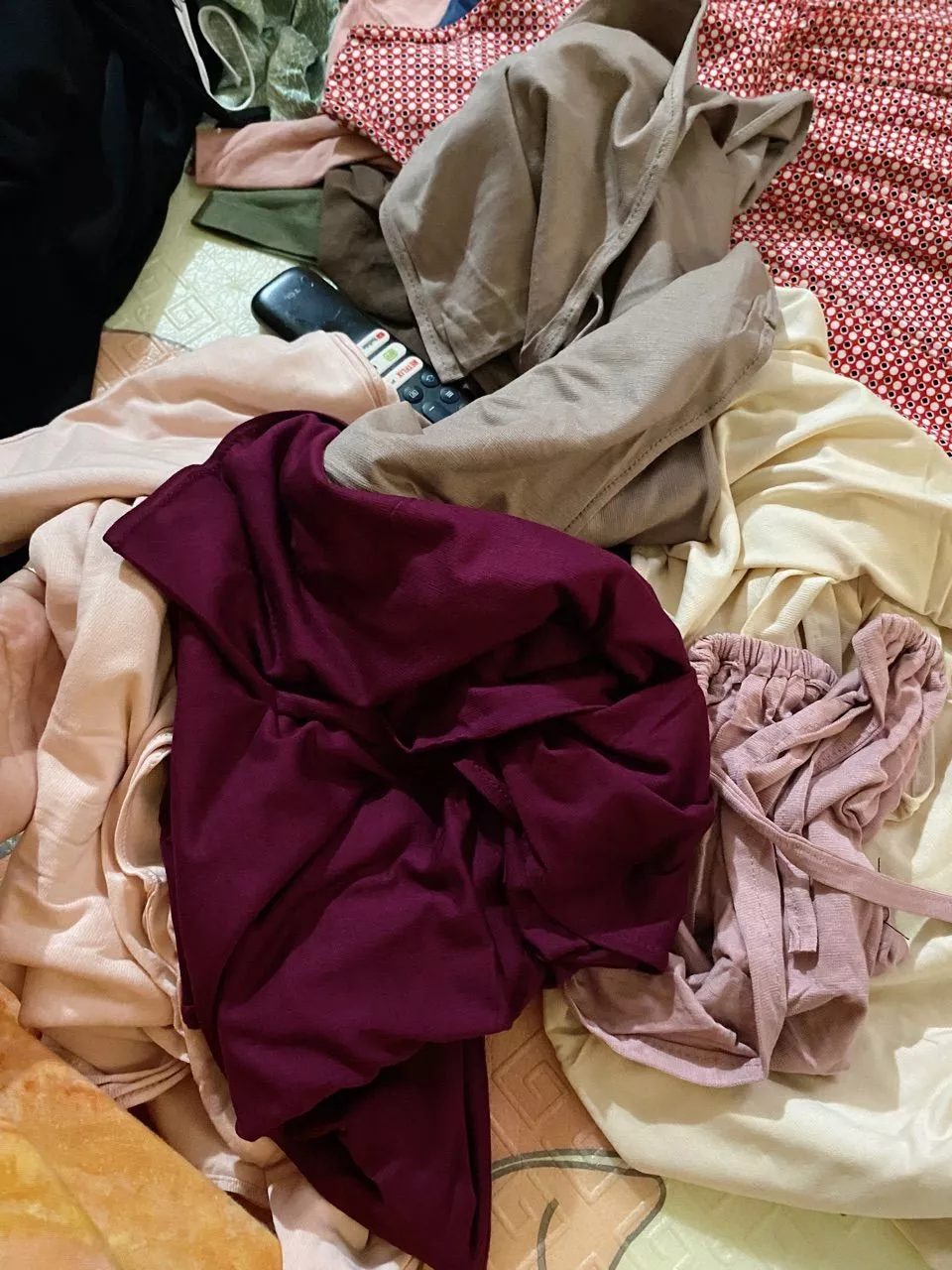 Pashmina Kaos Rayon Premium Flowy Stretch Promo - Foto ulasan pembeli