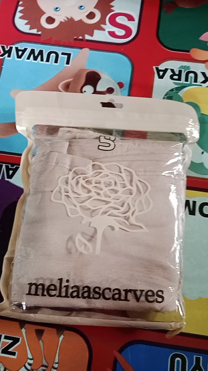 Pashmina Kaos Rayon Super Premium - Foto ulasan pembeli
