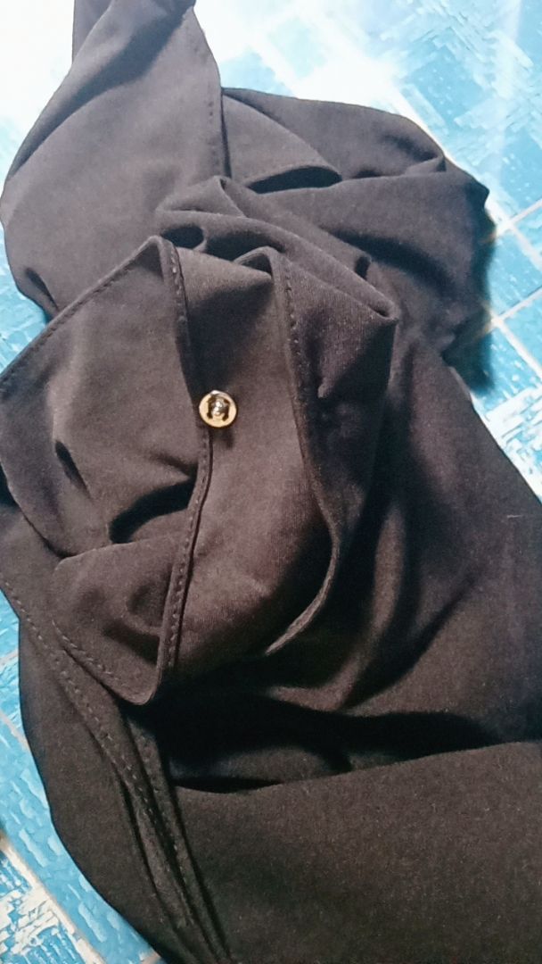Pashmina Inner Kancing/Pasmina Rapunzel Kancing Menutup Leher Jersey Premium - Foto ulasan pembeli