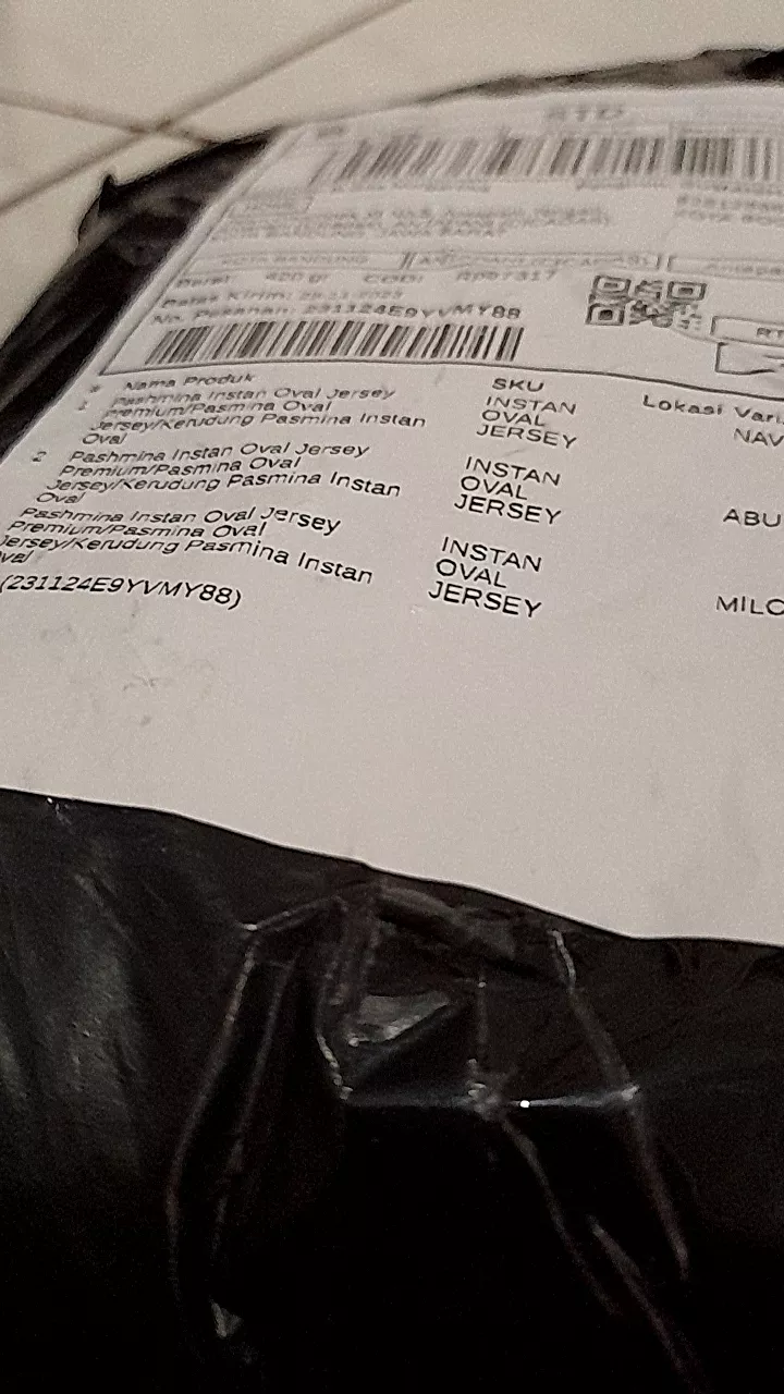 Pashmina Instan Oval Jersey Premium/Pasmina Oval Instan Jersey - Foto ulasan pembeli