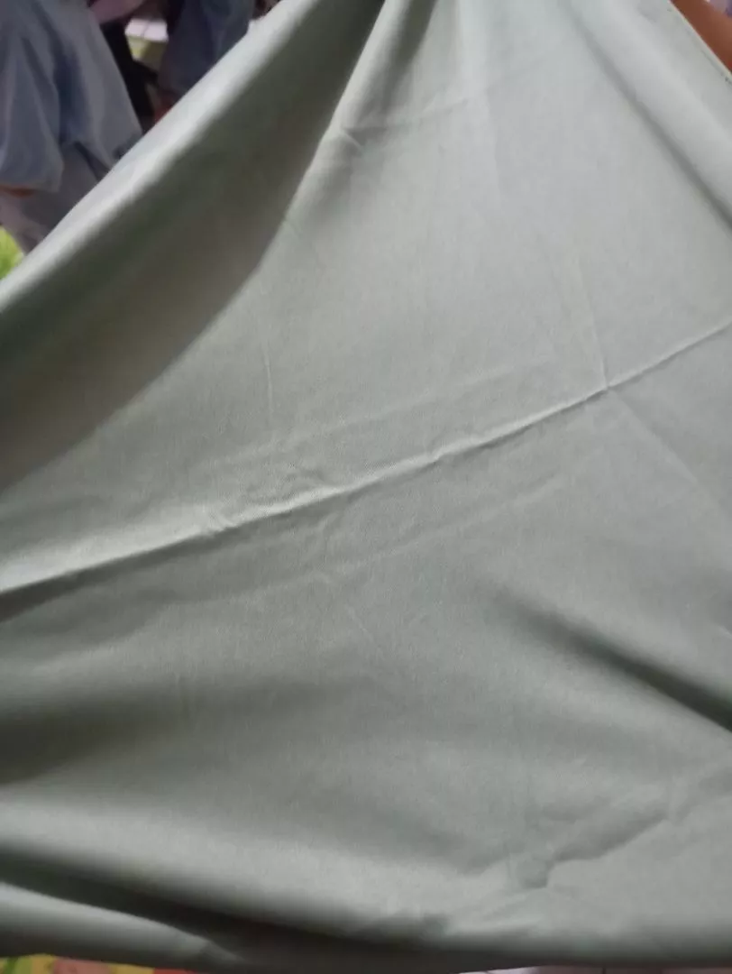 Pashmina Jersey Premium Adem Nyaman Elegan - Foto ulasan pembeli