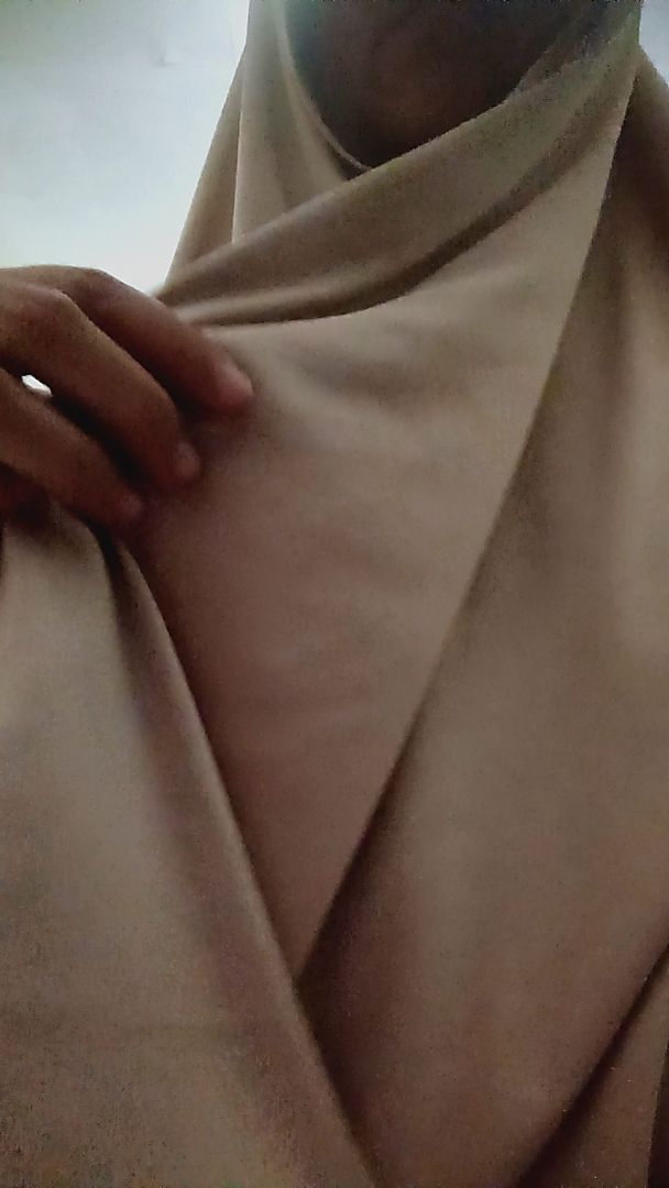 Pashmina Jersey Premium Adem Nyaman Elegan - Foto ulasan pembeli