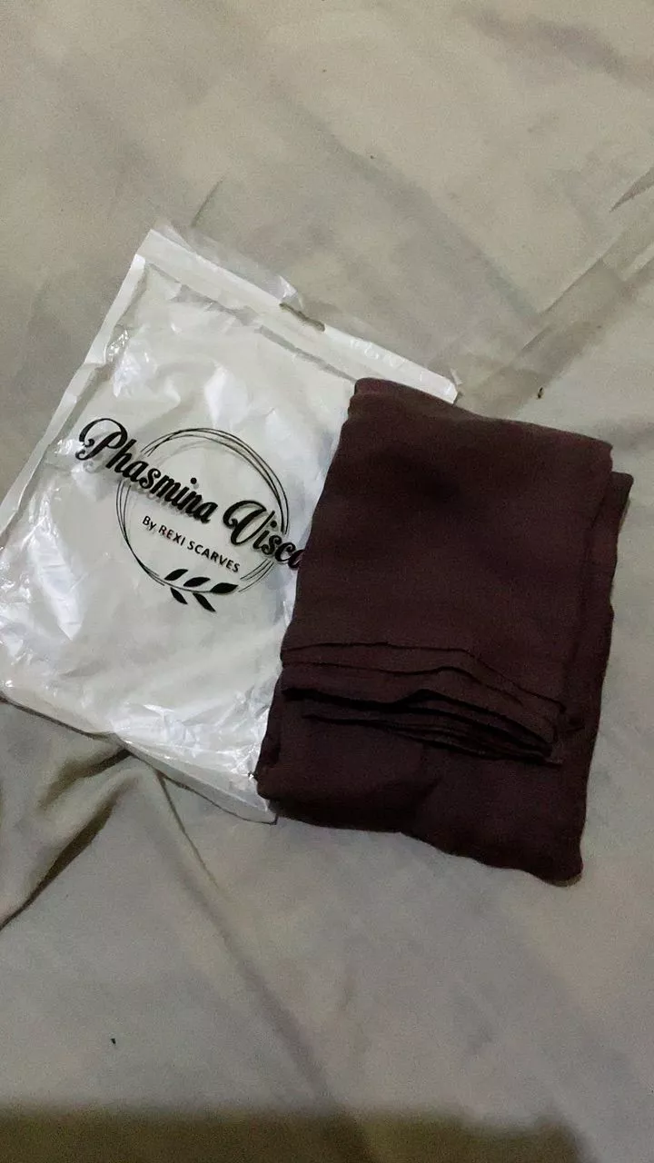Foto ulasan pembeli a*****a, varian MILKY COFFE