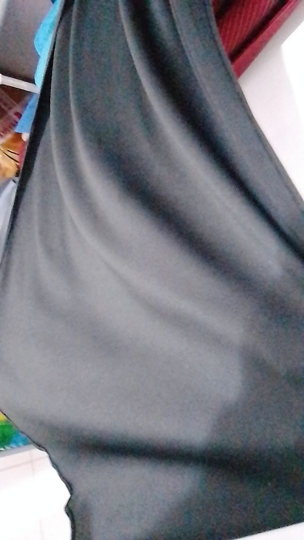 Pashmina Mleyot / Jilbab Pashmina Murah / Pasmina Tebal - Foto ulasan pembeli