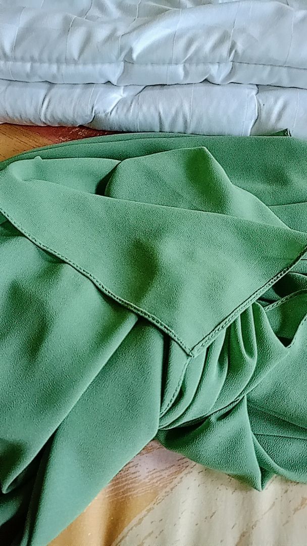 Pashmina Syar'i Jumbo Ceruty Babydoll Premium - Foto ulasan pembeli