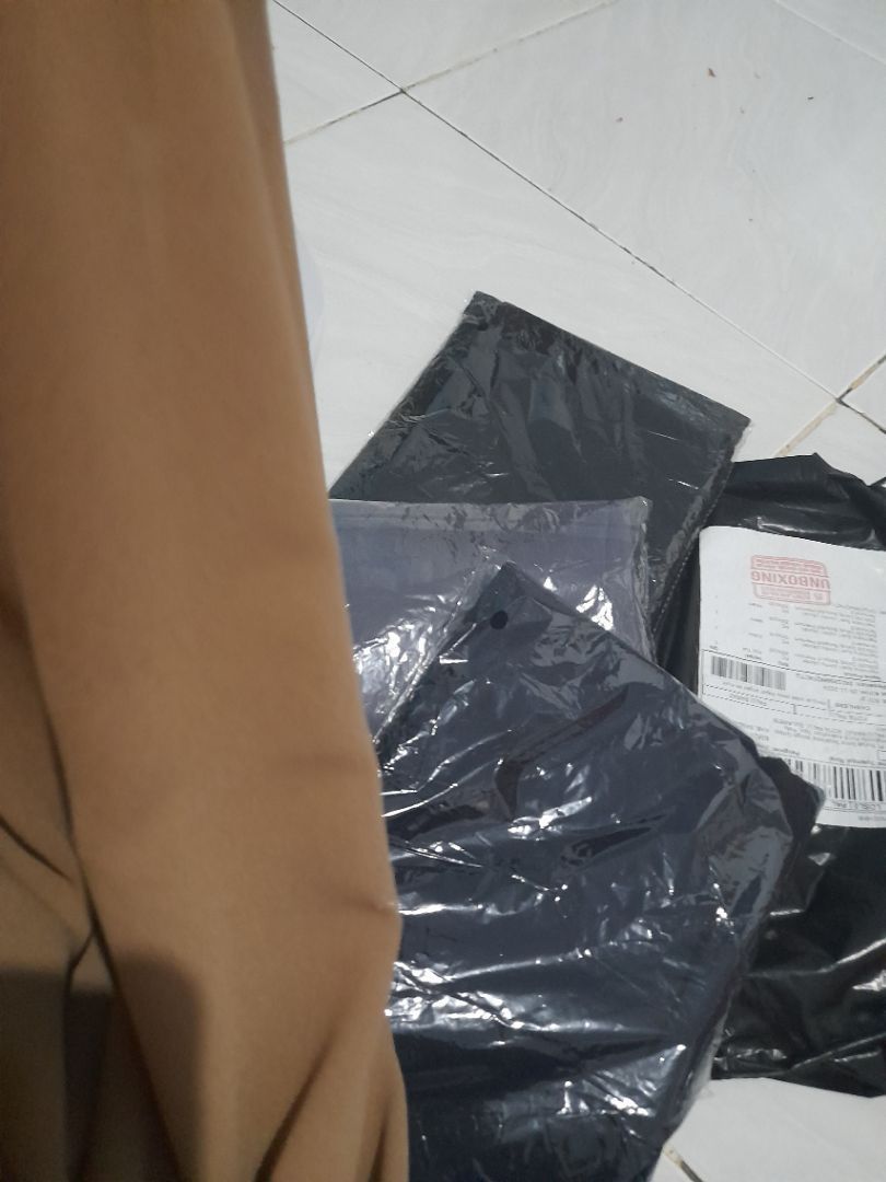 Pashmina Syar'i Jumbo Ceruty Babydoll Premium - Foto ulasan pembeli