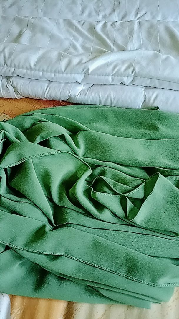 Pashmina Syar'i Jumbo Ceruty Babydoll Premium - Foto ulasan pembeli