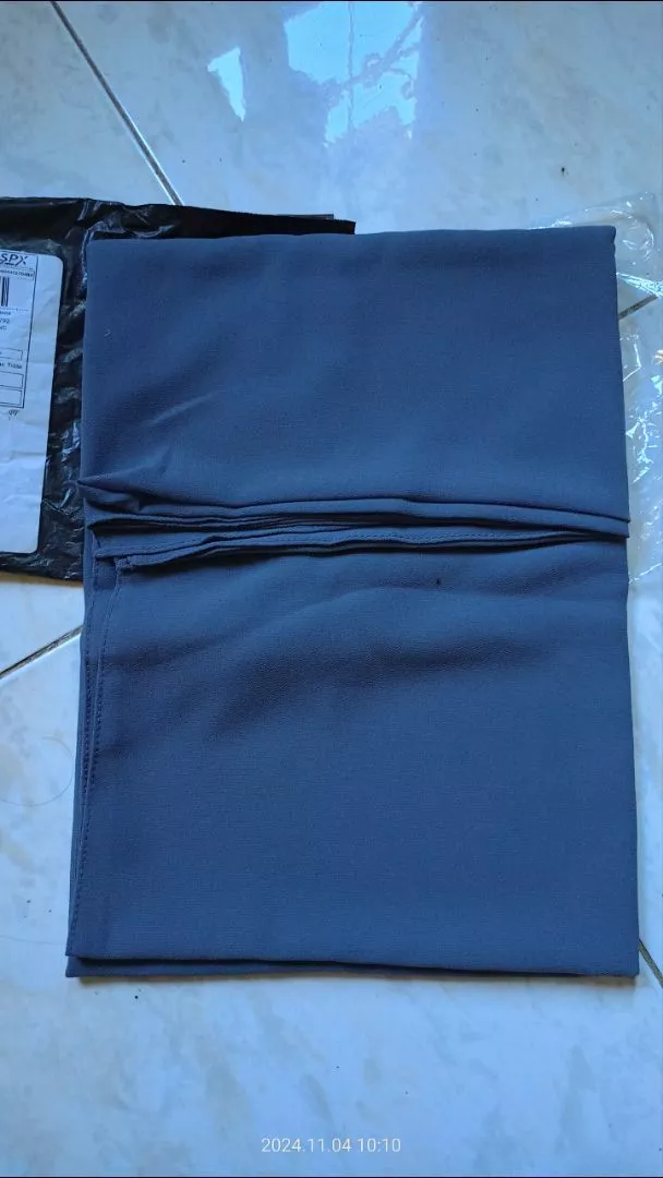 Pashmina Syar'i Jumbo Ceruty Babydoll Premium - Foto ulasan pembeli