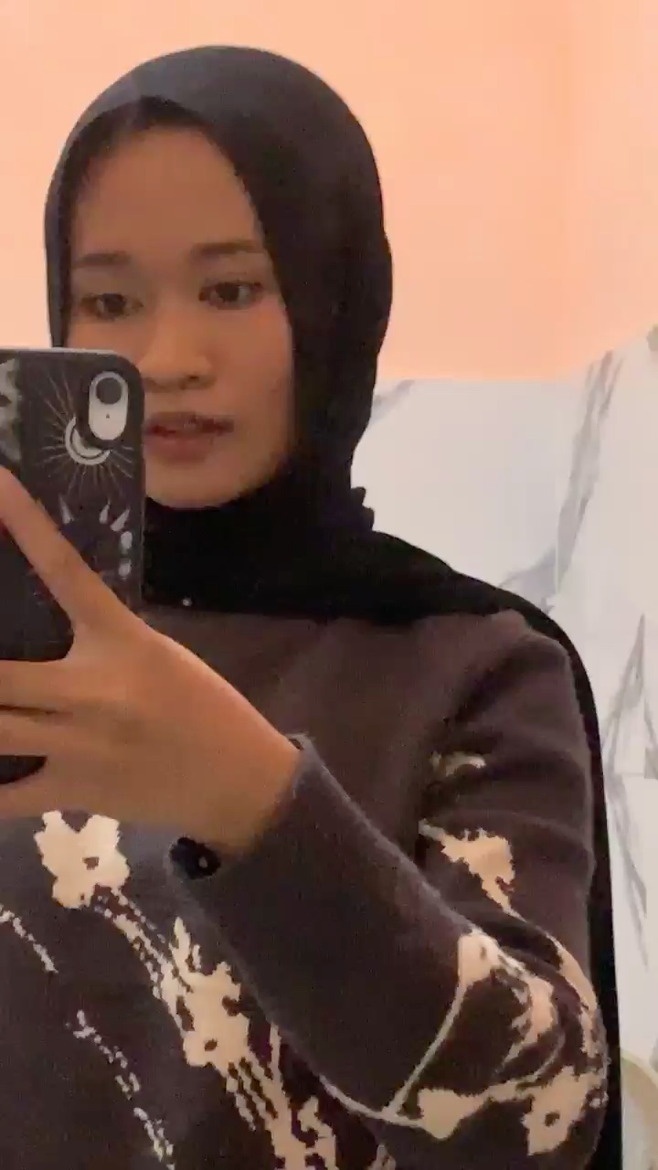 Pashmina Rayon Tencel Adem Elegant Casual - Foto ulasan pembeli