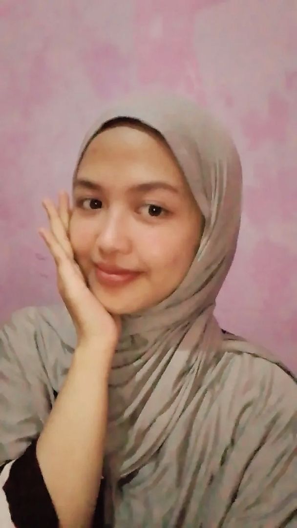 Pashmina Rayon Tencel Adem Elegant Casual - Foto ulasan pembeli