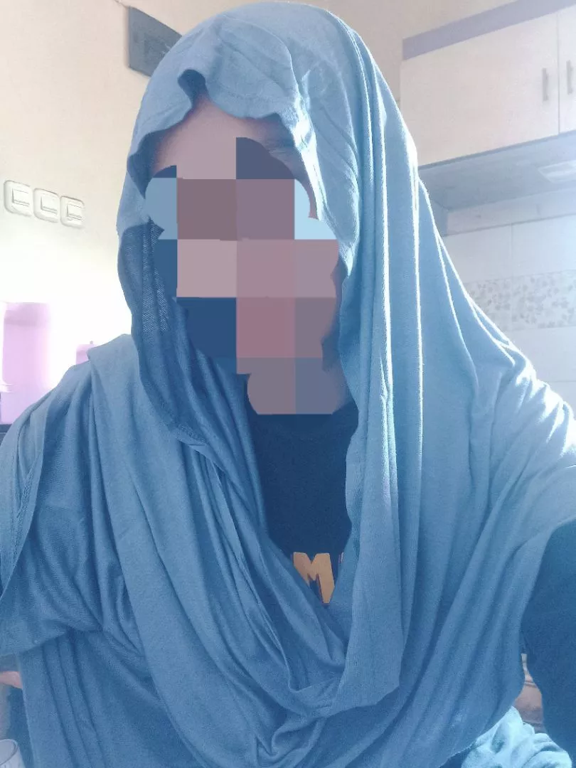 Pashmina Rayon Tencel Adem Elegant Casual - Foto ulasan pembeli