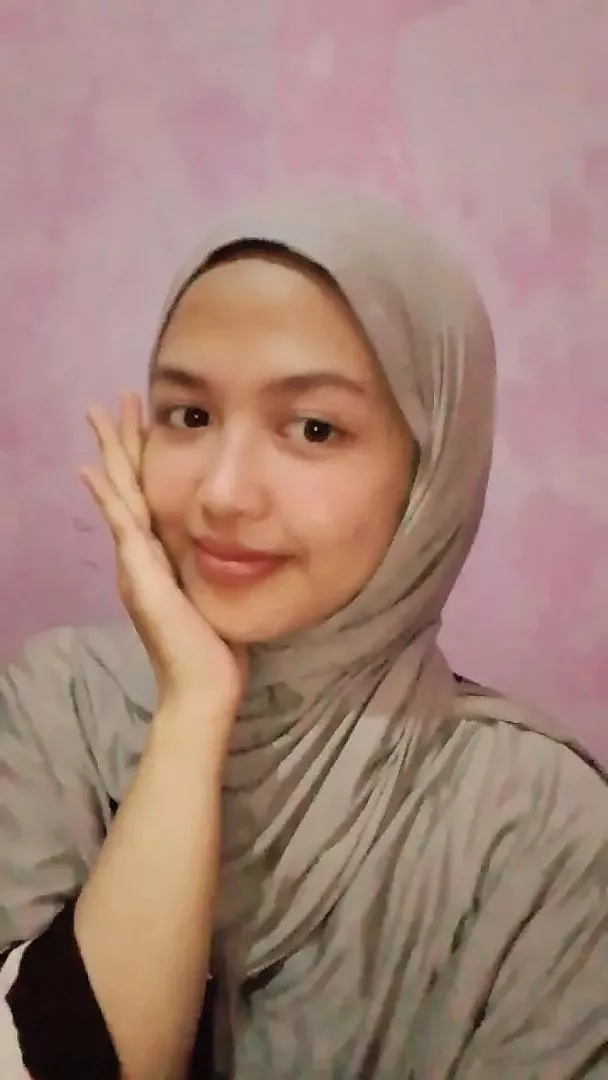 Pashmina Rayon Tencel Adem Elegant Casual - Foto ulasan pembeli