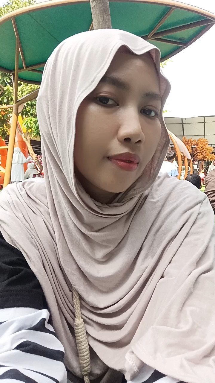 Pashmina Rayon Tencel Premium | Pashmina Terlaris - Foto ulasan pembeli