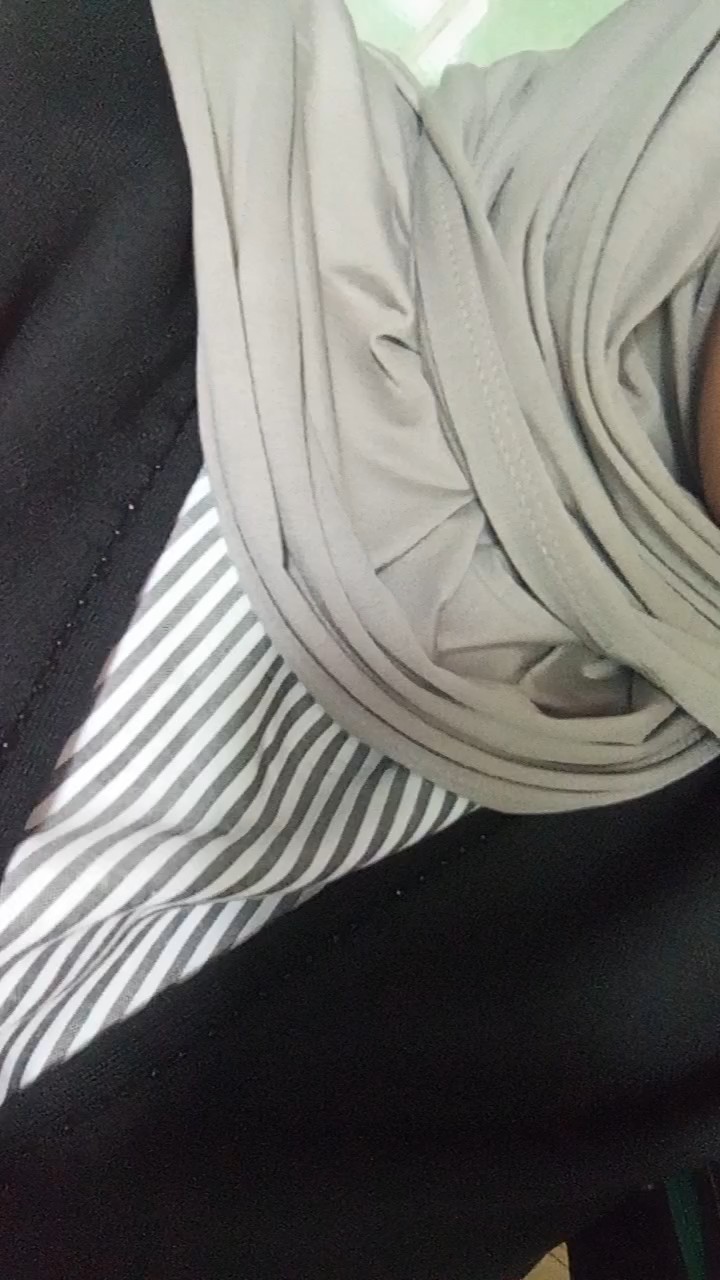 Pashmina Tencel Rayon Premium || Pashmina Tencel shawl rayon - Foto ulasan pembeli