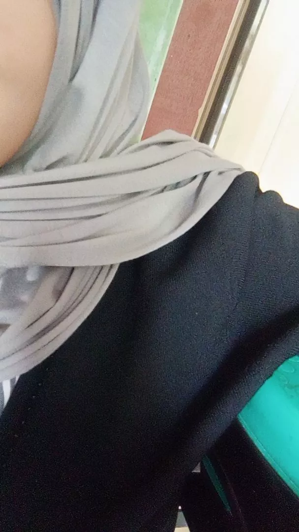 Pashmina Tencel Rayon Premium || Pashmina Tencel shawl rayon - Foto ulasan pembeli