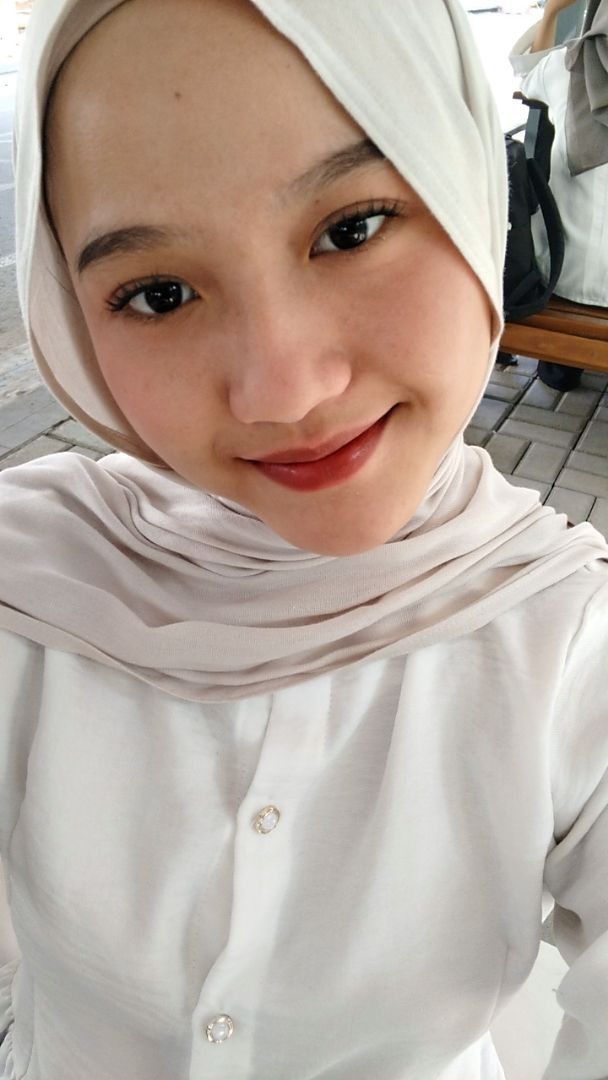 Foto ulasan pembeli s*****i, varian Khaki