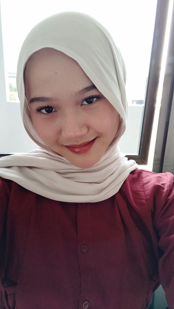 Foto ulasan pembeli s*****i, varian Khaki