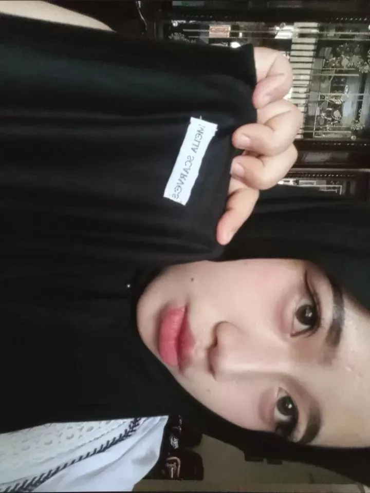 Pasmina Kaos Rayon Super Premium (Free Pouch) - Foto ulasan pembeli