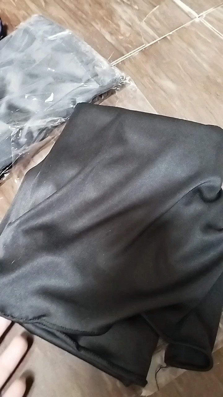Foto ulasan pembeli belva.tata, varian Hitam,All size/satu ukuran, Abu Tua,All size/satu ukuran, Navy,All size/satu ukuran