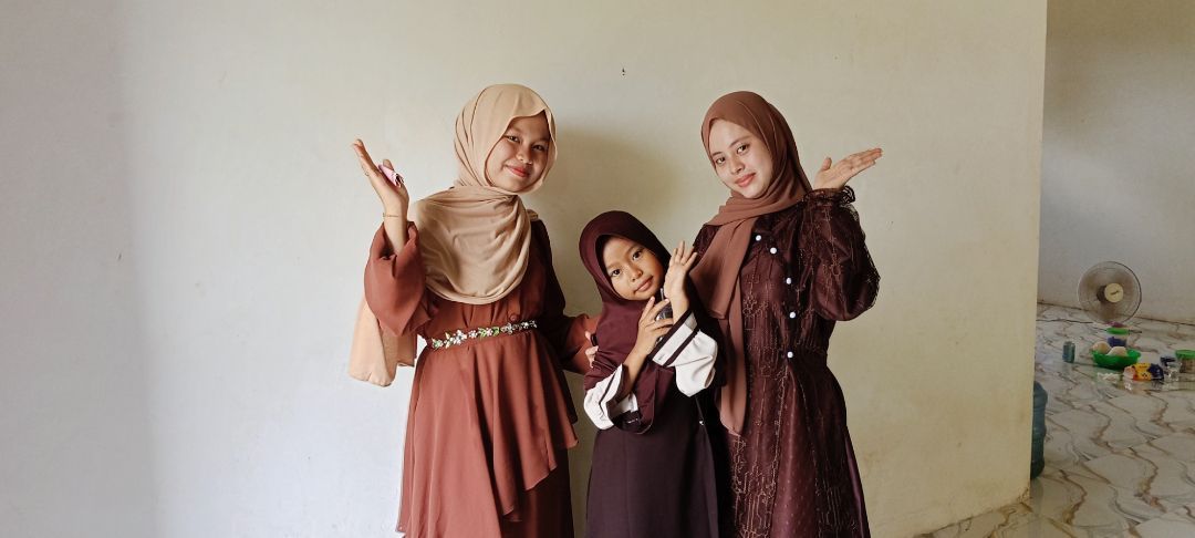 Phasmina Kaos Rayon Premium//Phasmina Hijab Terbaru - foto 3 dari 10