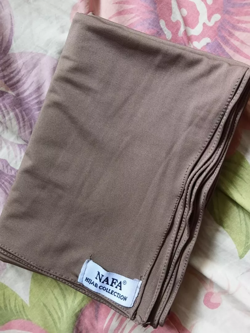 Foto ulasan pembeli iam_laila01, varian P.JERSY FRAPUCINO, P.JERSY BEIGE