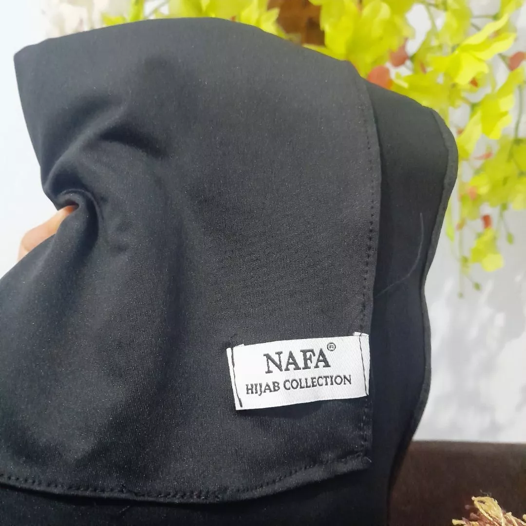 Foto ulasan pembeli zoraqueenzazora, varian P.JERSY BLACK