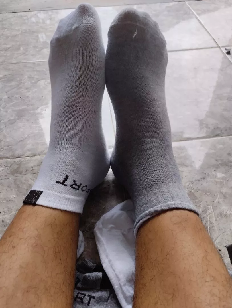 PJJ Kaos Kaki Olahraga Tebal Murah Pria Wanita - Foto ulasan pembeli