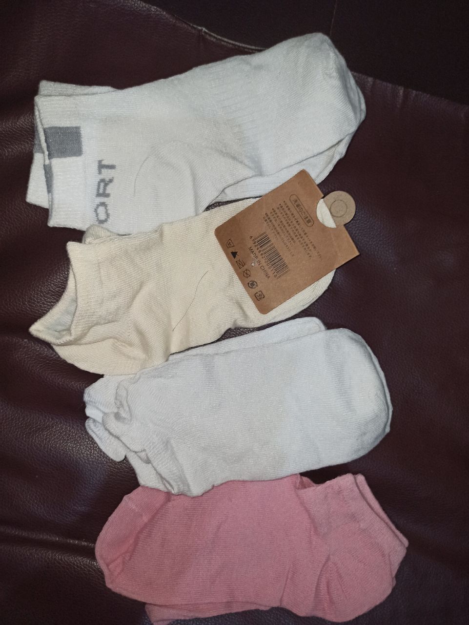 PJJ Kaos Kaki Olahraga Tebal Murah Pria Wanita - Foto ulasan pembeli