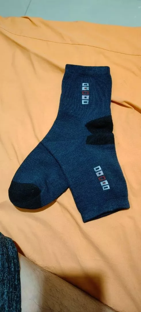 PJJ Kaos Kaki Olahraga Tebal Murah Pria Wanita - Foto ulasan pembeli