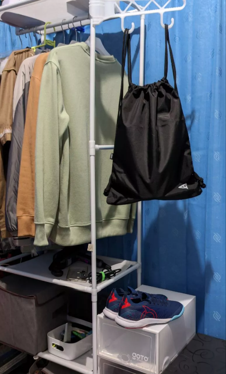 PRAYERFAIT - Tas Serut Pria Wanita Unisex Model Polos Hitam Original Tas Futsal Anti Air - Foto ulasan pembeli