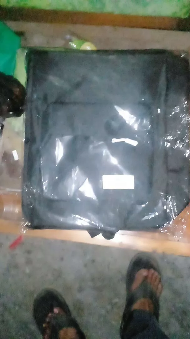 Foto ulasan pembeli fatkur___24, varian Hitam