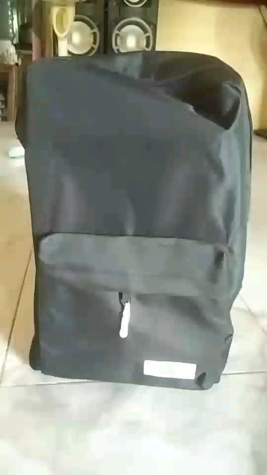 Foto ulasan pembeli r*****4, varian Hitam