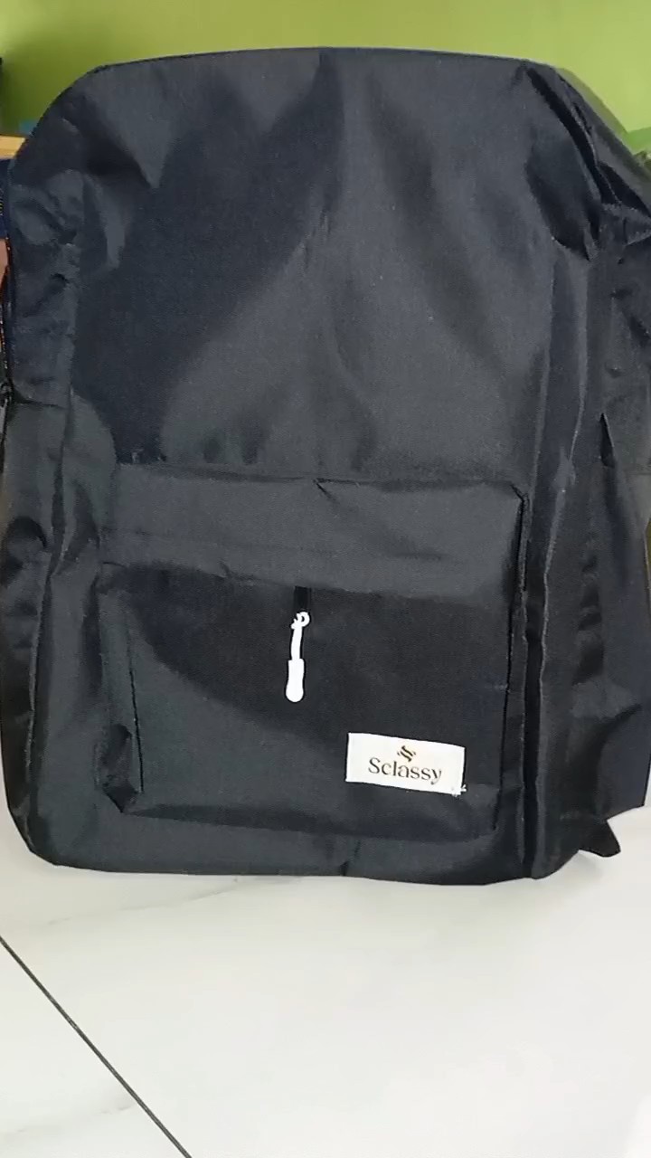 Foto ulasan pembeli kevinfathanzhafran, varian Hitam