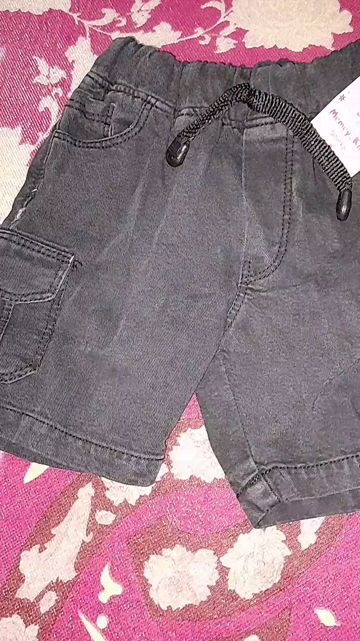 Foto ulasan pembeli y*****i, varian HITAM,No.2 (2-3th), ABU TUA,No.2 (2-3th)