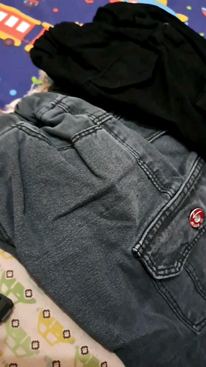 Foto ulasan pembeli aanr311, varian HITAM,No.4 (5-6th), ABU TUA,No.4 (5-6th)