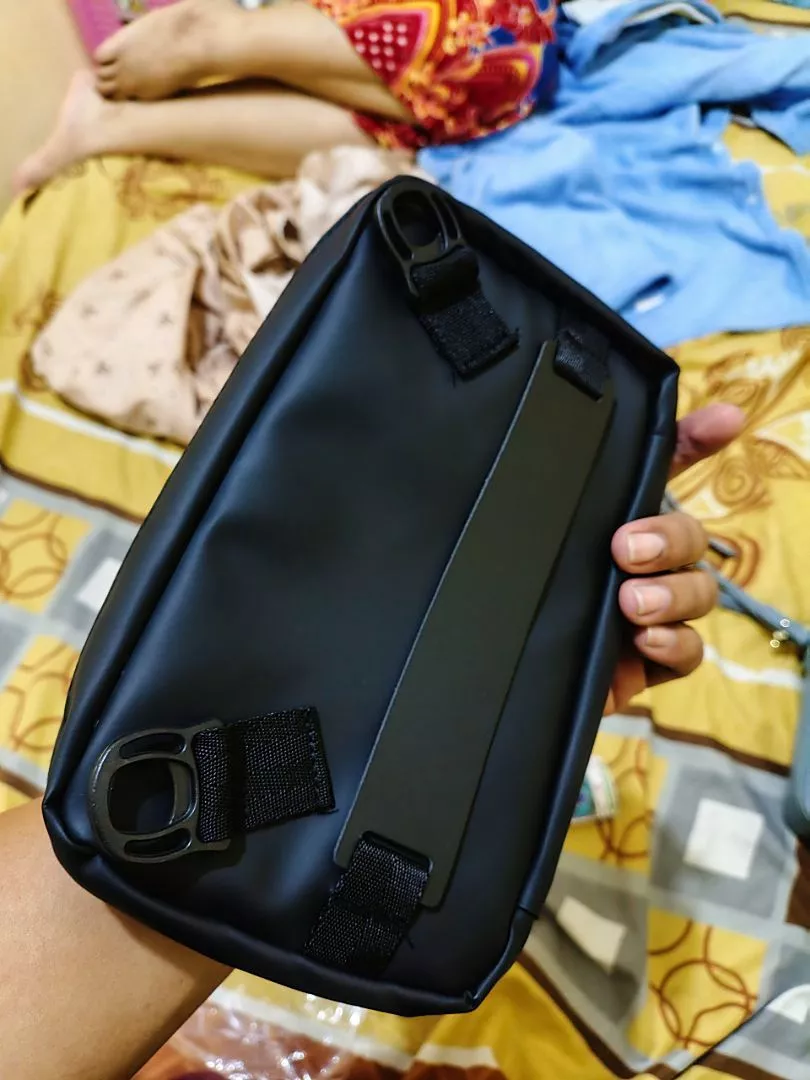 Promo bulan ini - ELITER Venom Handbag | Handbag pria, Tas Selempang anti air | clutch bag | Tas sling bag anti air pria dan wanita - Foto ulasan pembeli