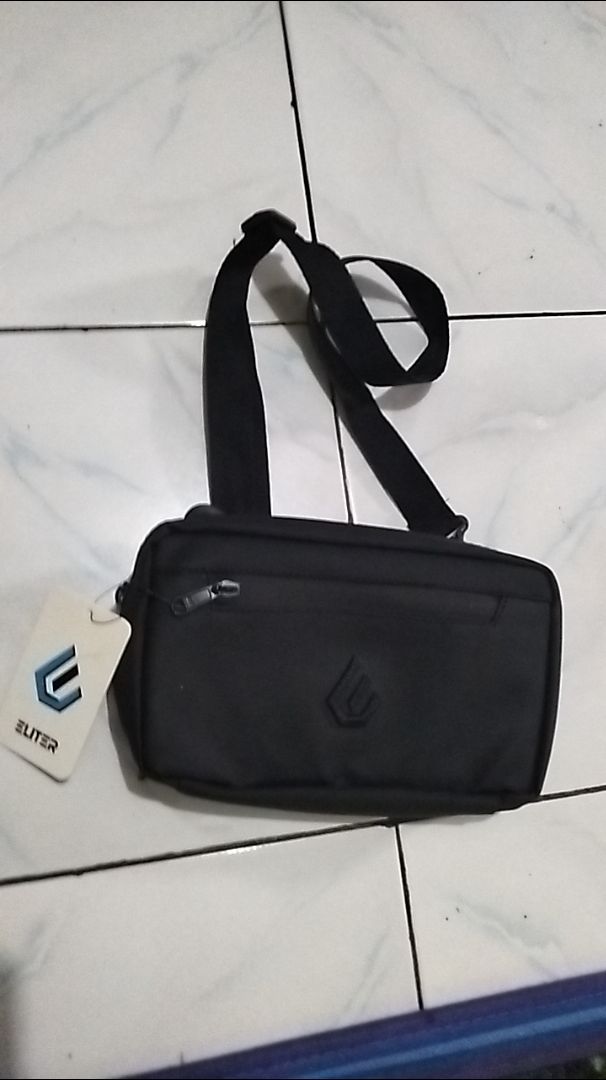 Promo bulan ini - ELITER Venom Handbag | Handbag pria, Tas Selempang anti air | clutch bag | Tas sling bag anti air pria dan wanita - Foto ulasan pembeli