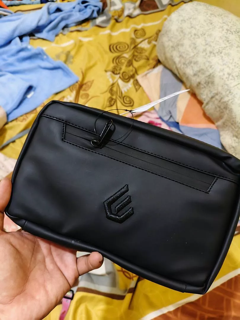 Promo bulan ini - ELITER Venom Handbag | Handbag pria, Tas Selempang anti air | clutch bag | Tas sling bag anti air pria dan wanita - Foto ulasan pembeli