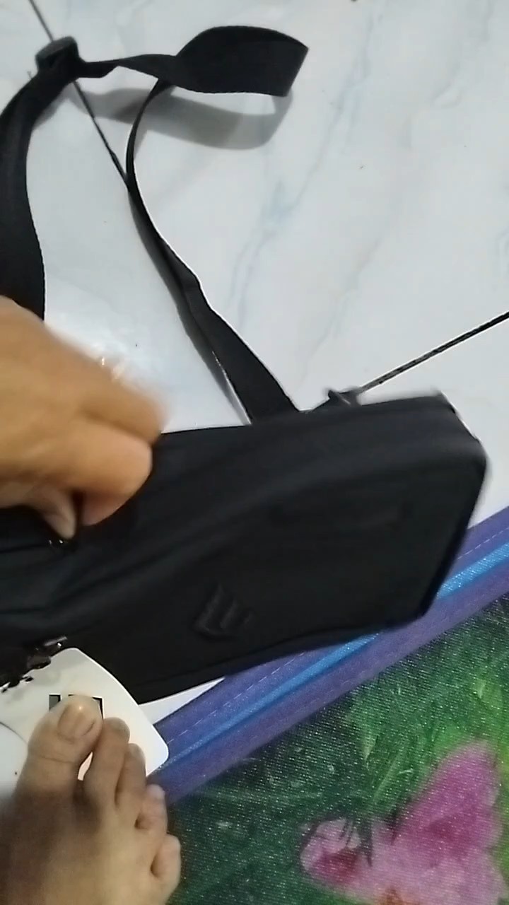 Promo bulan ini - ELITER Venom Handbag | Handbag pria, Tas Selempang anti air | clutch bag | Tas sling bag anti air pria dan wanita - Foto ulasan pembeli