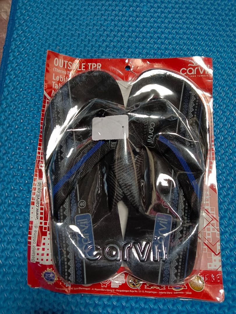 Foto ulasan pembeli n*****i, varian HITAM COKLAT,40