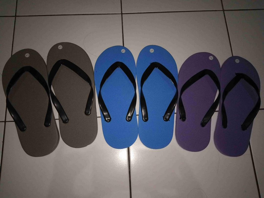 PROMO Sandal Jepit Pria Casual Spon EVA Murah - foto 3 dari 10, nillakristina