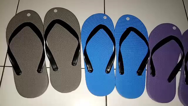 Foto ulasan pembeli ifanafr, varian Biru Muda,40, Ungu,38, Abu-abu,42