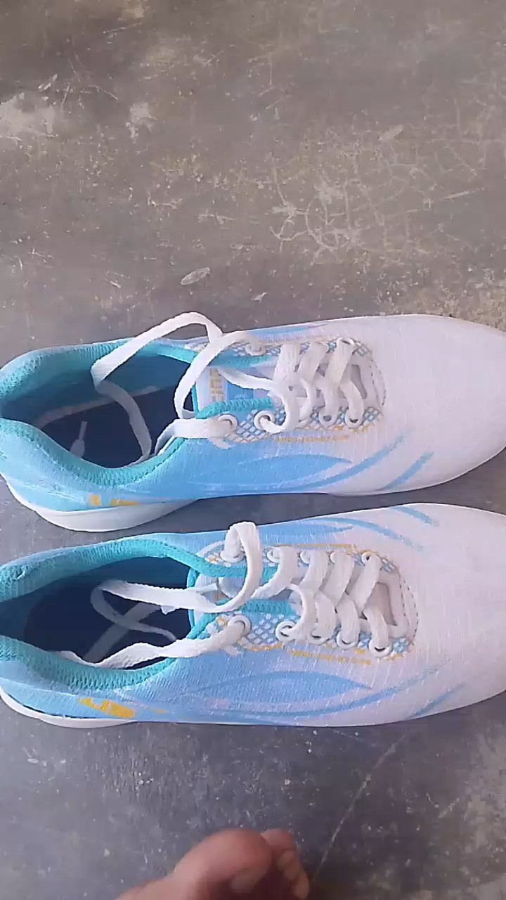 Promo.!! Sepatu Sneakers Cewek Sepatu Olahraga Simpel Dan Ringan Model Run Wanita - Foto ulasan pembeli