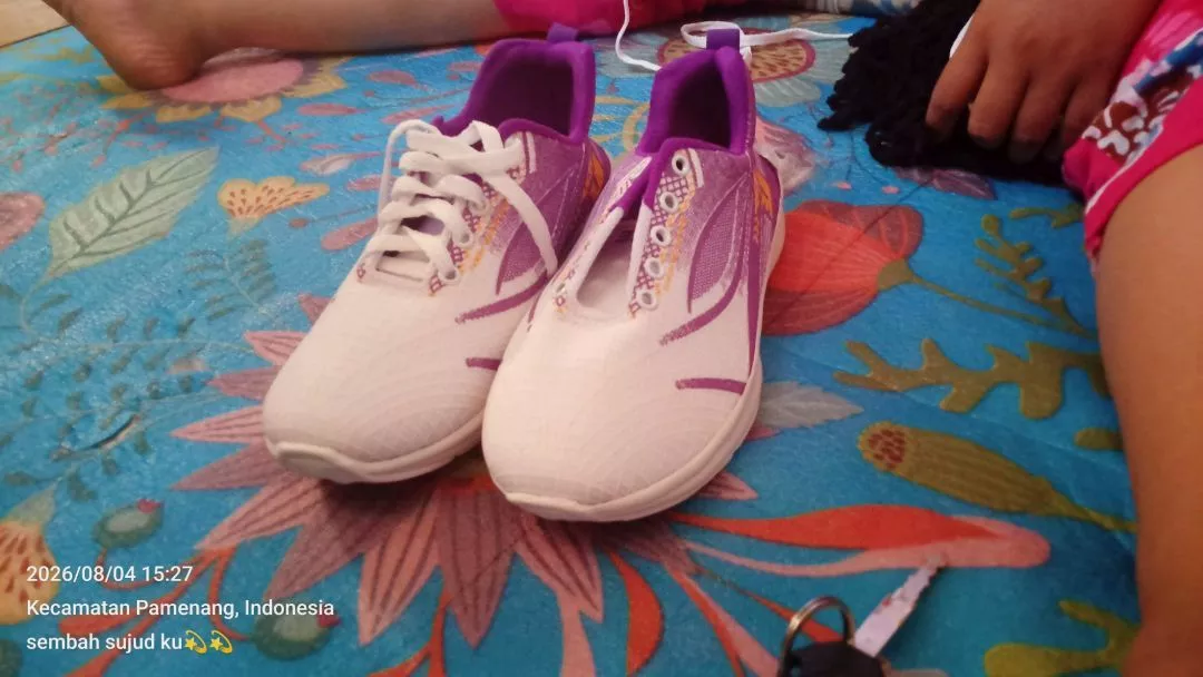 Promo.!! Sepatu Sneakers Cewek Sepatu Olahraga Simpel Dan Ringan Model Run Wanita - Foto ulasan pembeli