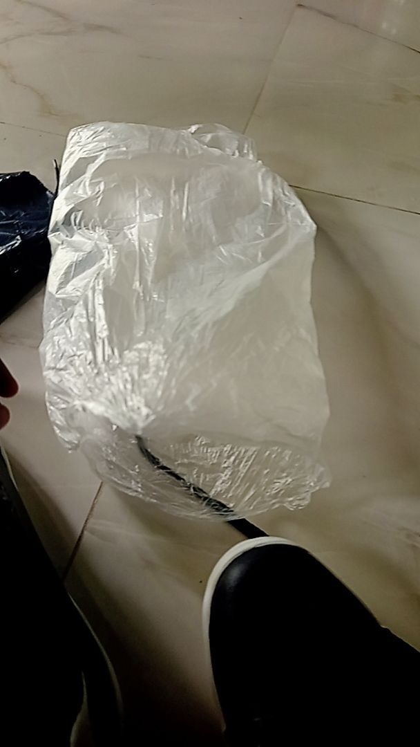 PROMO SEPATU SNEAKERS PUTIH PRIA & WANITA TERBARU - Foto ulasan pembeli