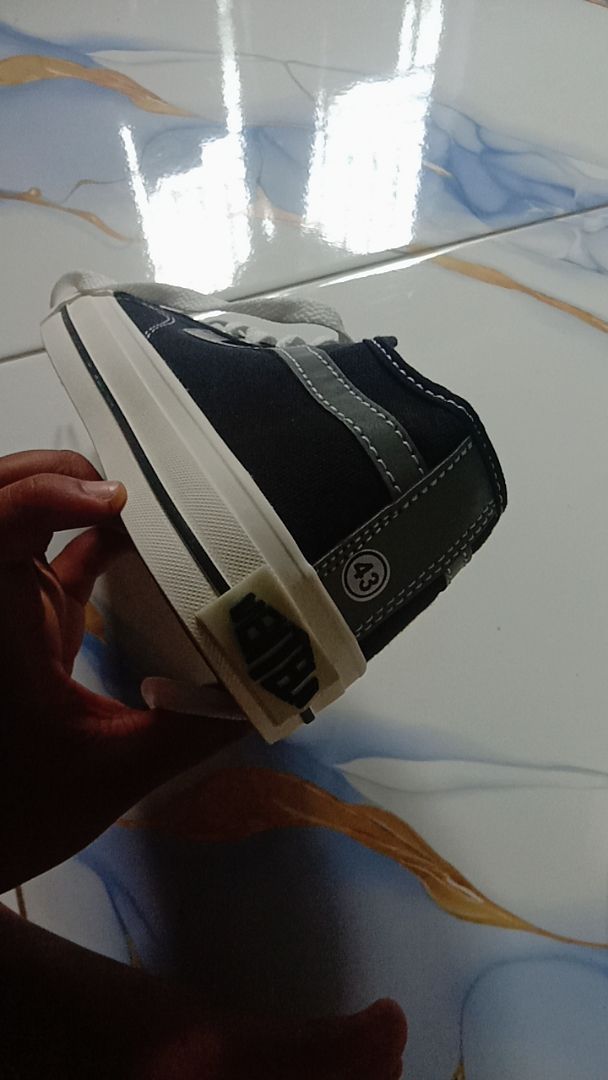 PROMO Sepatu Ventela Low Black Natural Pria Wanita - Foto ulasan pembeli