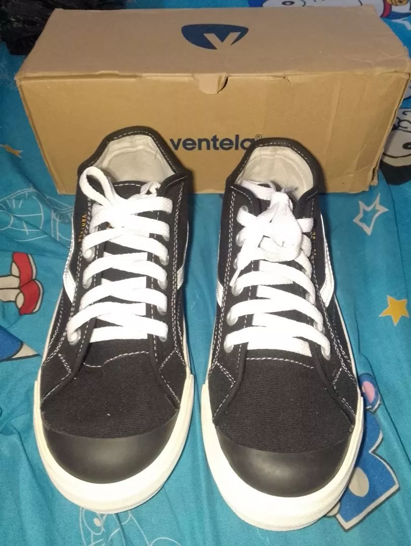 PROMO Sepatu Ventela Low Black Natural Pria Wanita - Foto ulasan pembeli
